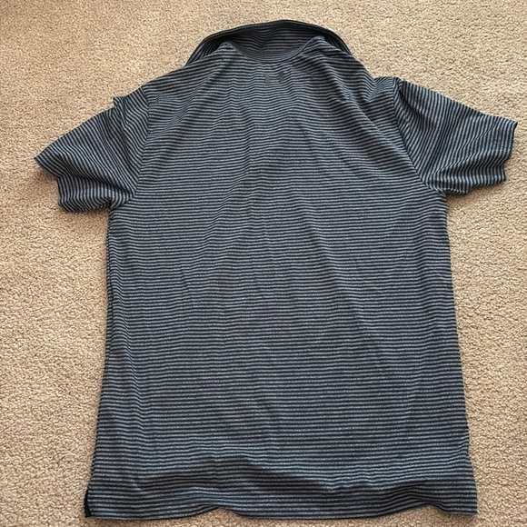 Under Armour Blue and Gray Polo Shirt Casual Style size medium - Picture 5 of 6